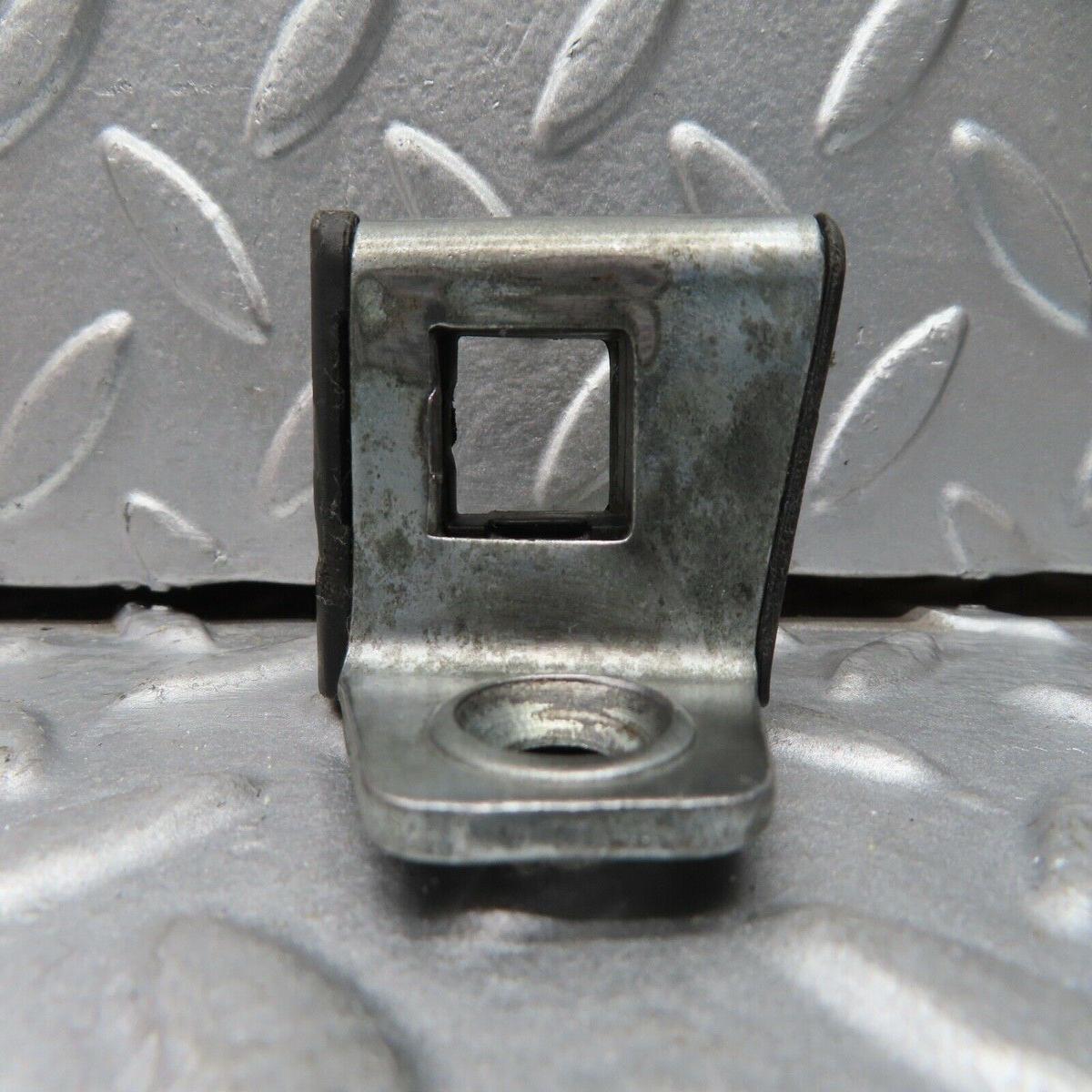 17316 Mercedes-Benz R129 300SL Coupe Door Lock Latch