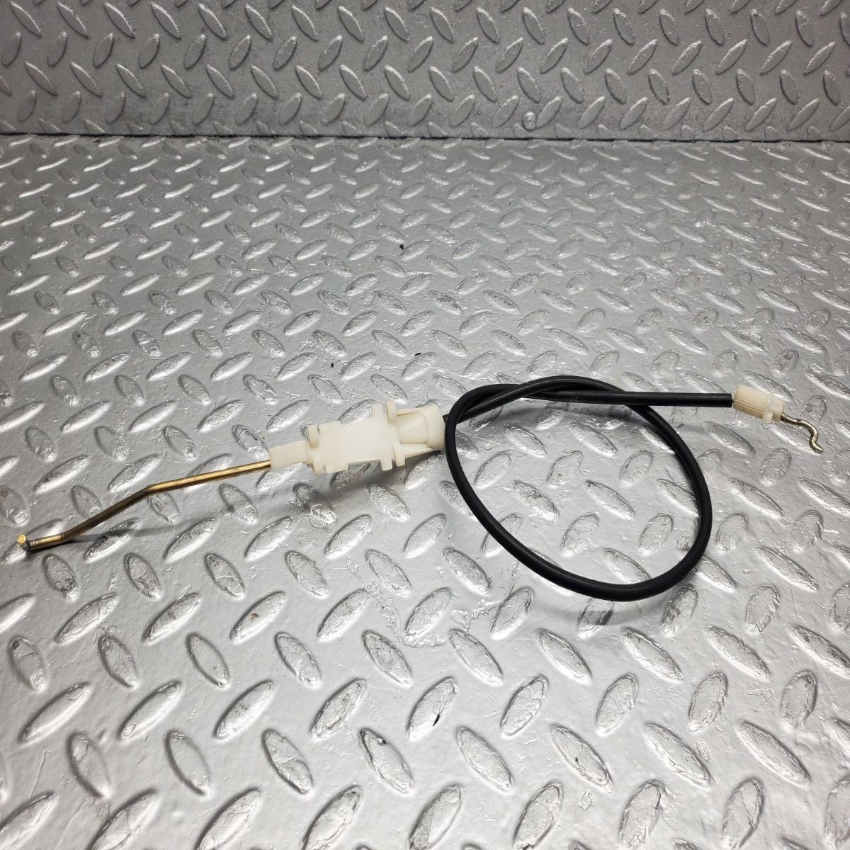 52532 Mercedes-Benz C126 500SEC Coupe Door Lock Cable