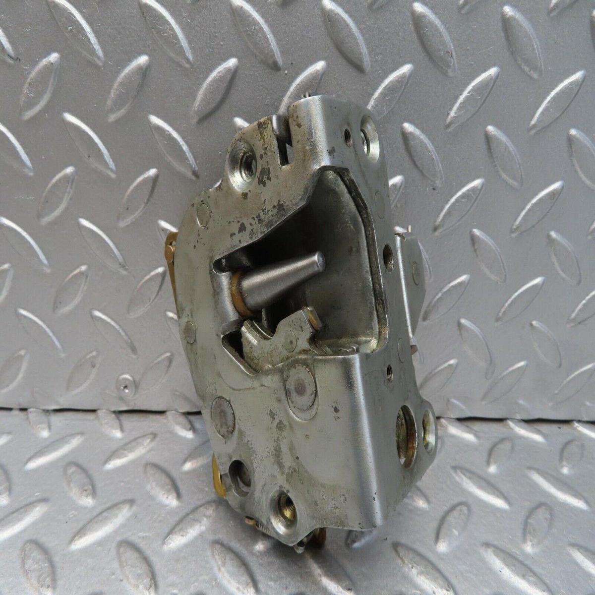 14264 Mercedes-Benz W116 350SE Rear Left Door Lock Mechanism